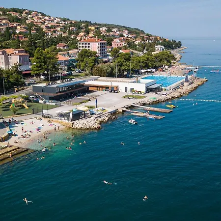 House Monte Sea View *
