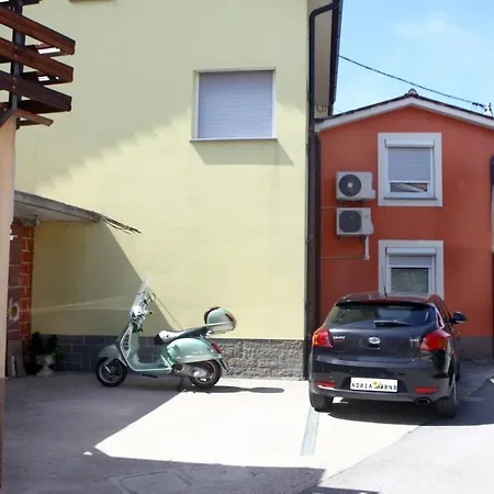 House Monte Sea View 科佩尔